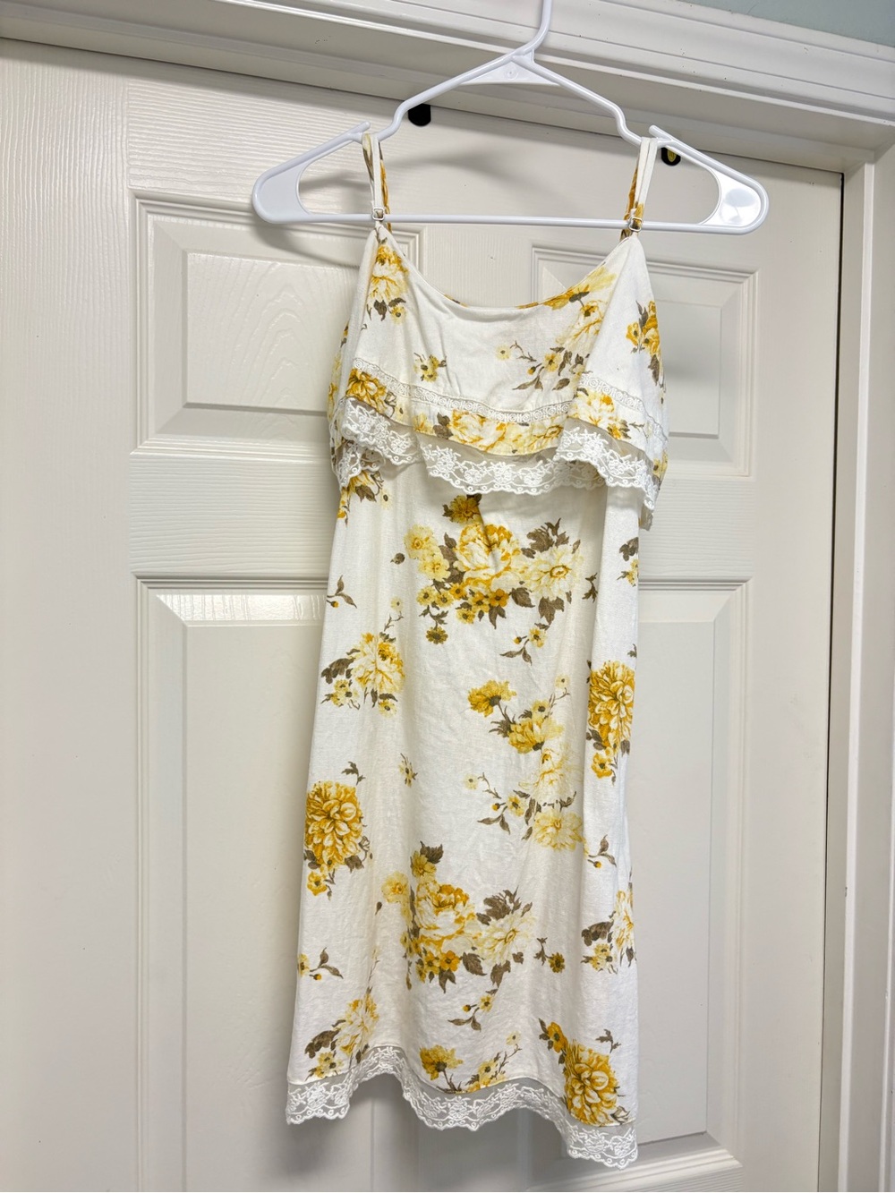 Women's Sleeveless Mini Sundress Universal Thread Yellow Floral XS Pockets Linen